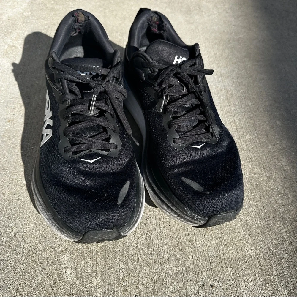Hoka Bondi 8 Black and White Men's Shoes - Size 11